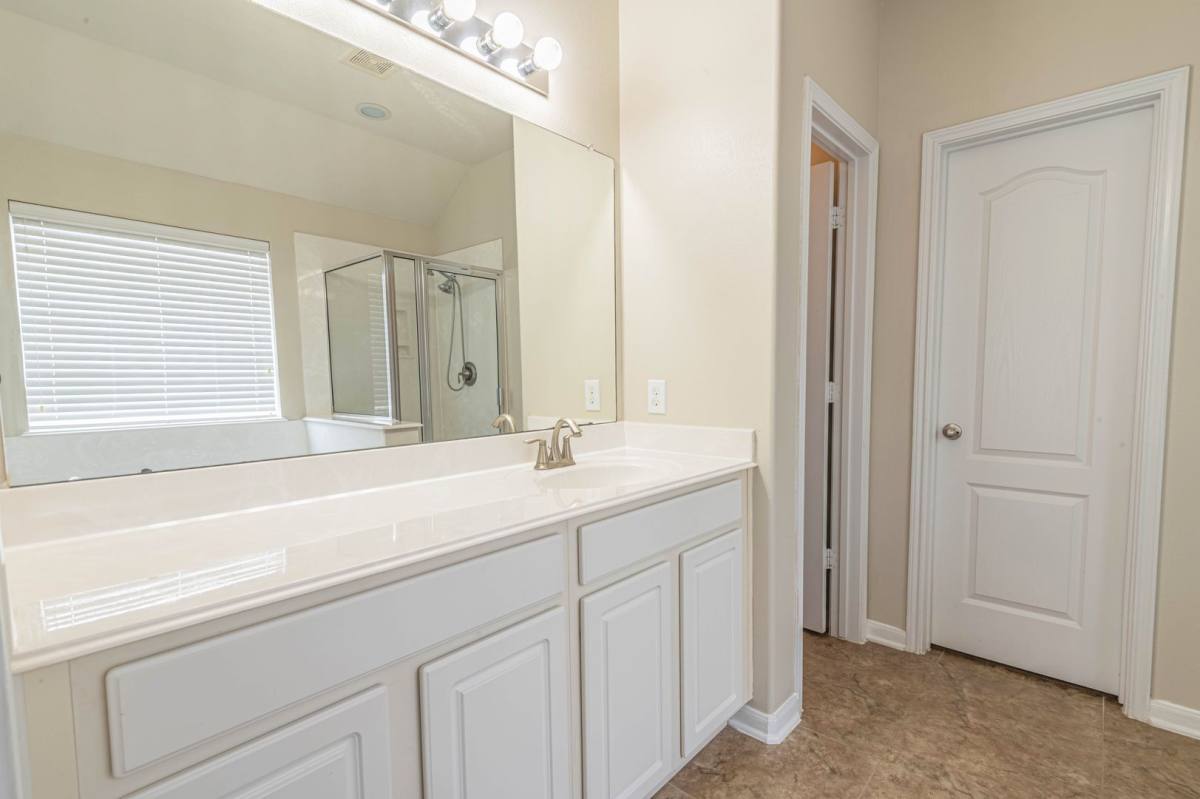 House for rent at 3318 Cactus Heights Lane, Pearland, TX 77581