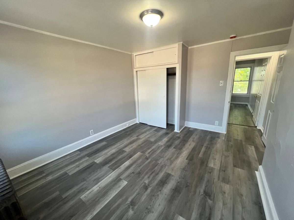 Apartment for rent at 403 Cummings Ave, Trenton, NJ 08611