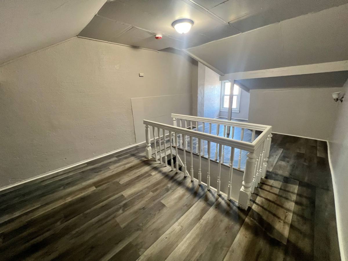 Apartment for rent at 403 Cummings Ave, Trenton, NJ 08611