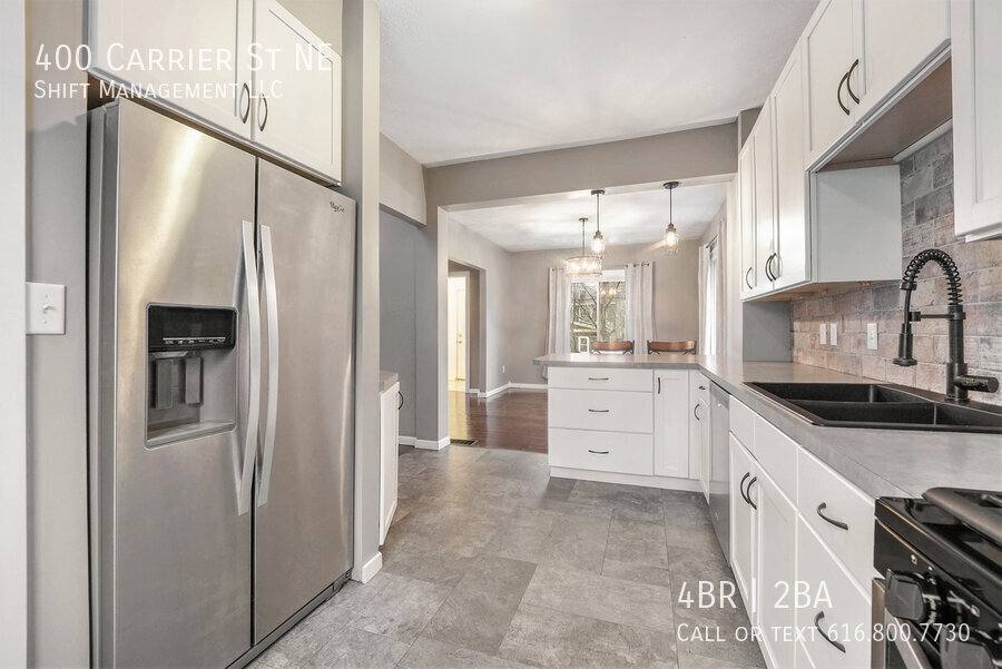 House for rent at 400 Carrier St NE, Grand Rapids, MI 49505