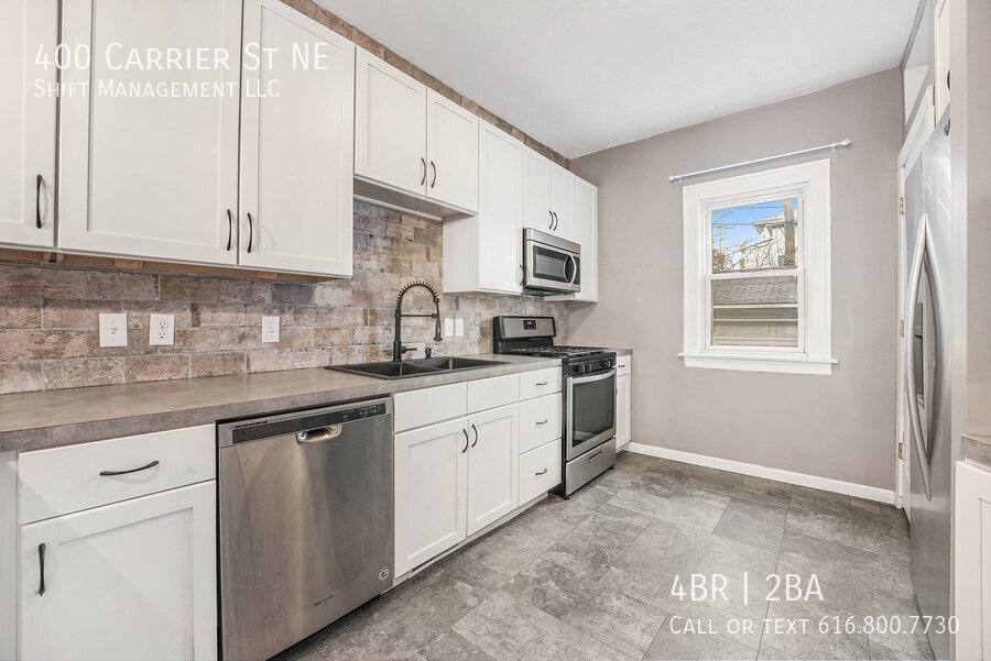 House for rent at 400 Carrier St NE, Grand Rapids, MI 49505