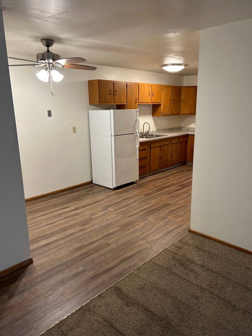 Apartment for rent at 1007 School Ave, Sheboygan, WI 53083
