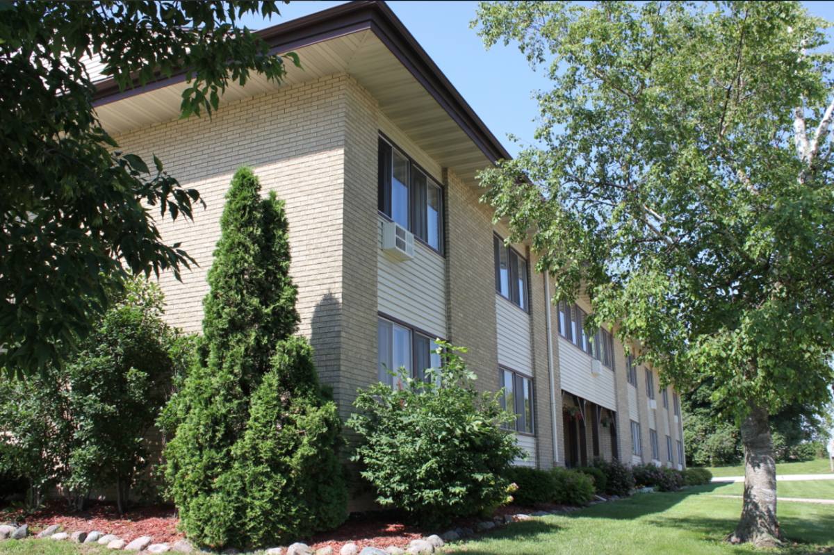 Apartment for rent at 1007 School Ave, Sheboygan, WI 53083