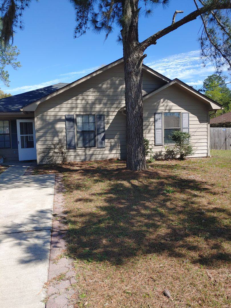 House for rent at 916 Wrenwood Lane, Hinesville, GA 31313