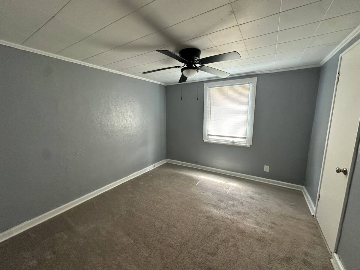 Apartment for rent at 1334 Barry St, Oxford, AL 36203
