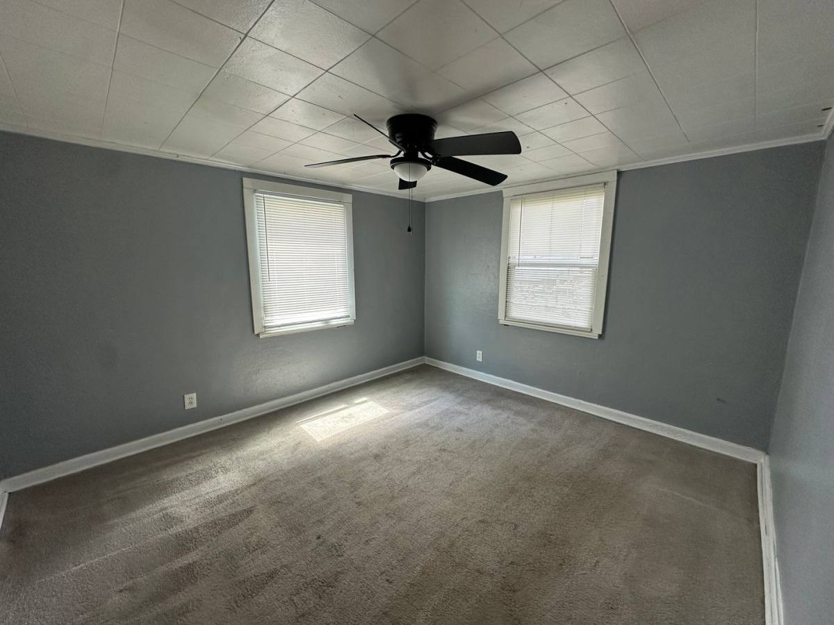 Apartment for rent at 1334 Barry St, Oxford, AL 36203