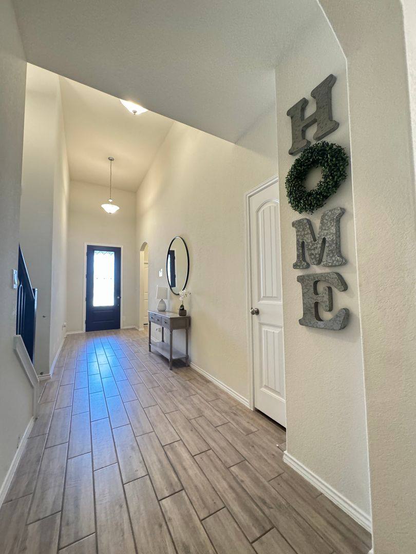 House for rent at 12514 Thrall, San Antonio, TX 78253