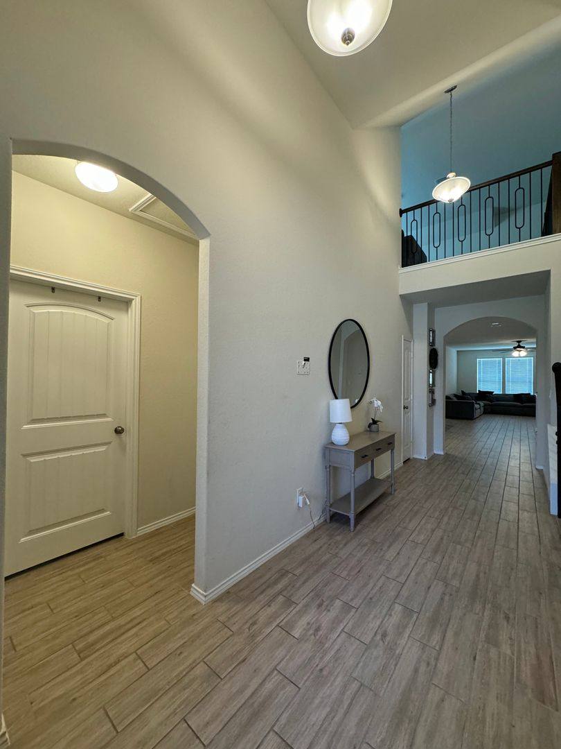 House for rent at 12514 Thrall, San Antonio, TX 78253
