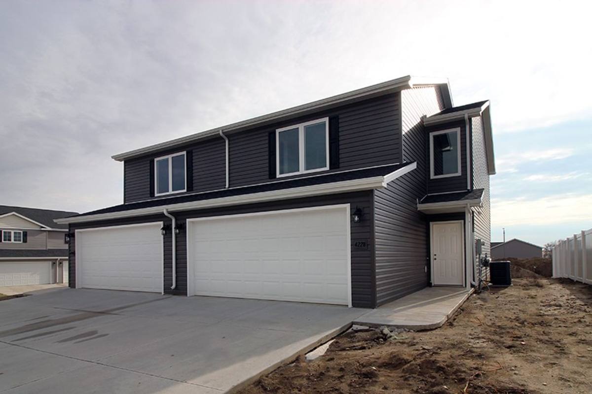 House for rent at 4406 Serenity Court, Bismarck, ND 58503