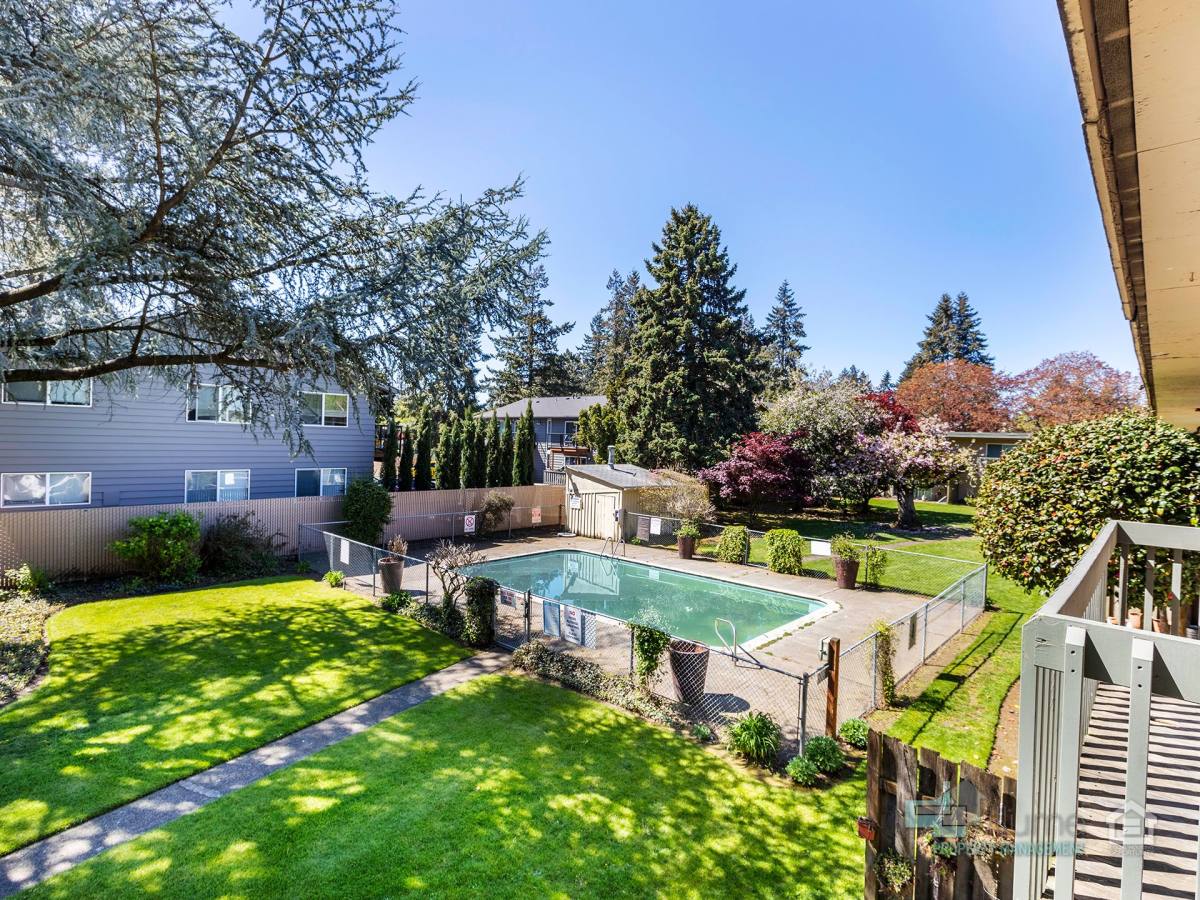Apartment for rent at 957 NE 122nd Ave, Portland, OR 97230