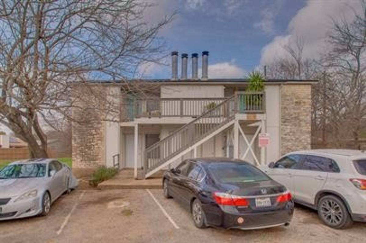 Apartment for rent at 2310 Rachael Court, Austin, TX 78748