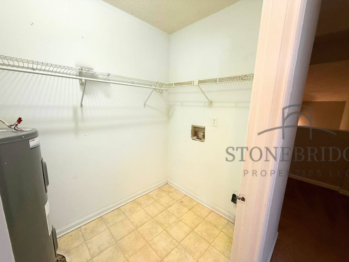 House for rent at 302 Hillsboro Lane, Helena, AL 35080