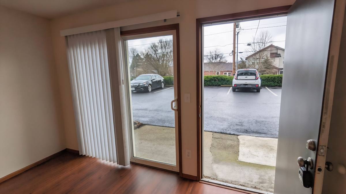 Apartment for rent at 4405-4425 SE 15th Ave, Portland, OR 97202