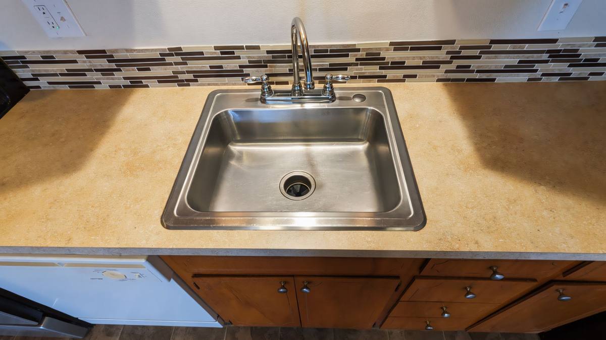 Apartment for rent at 4405-4425 SE 15th Ave, Portland, OR 97202