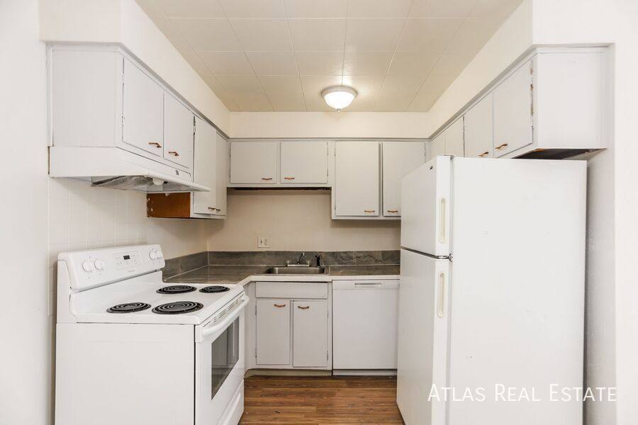 Apartment for rent at 10680 W 8th Ave #6, Denver, CO 80215