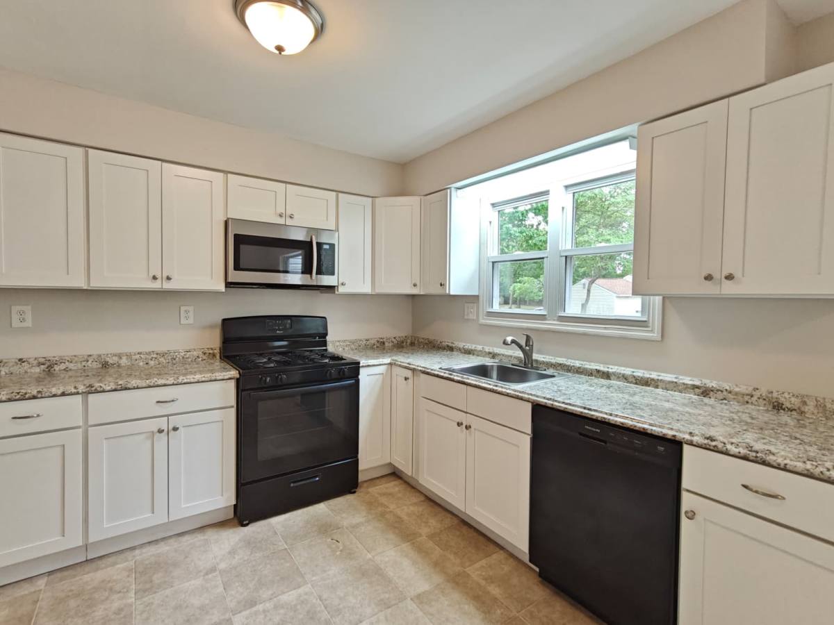 Apartment for rent at 252 Terry Lane, Egg Harbor City, NJ 08215