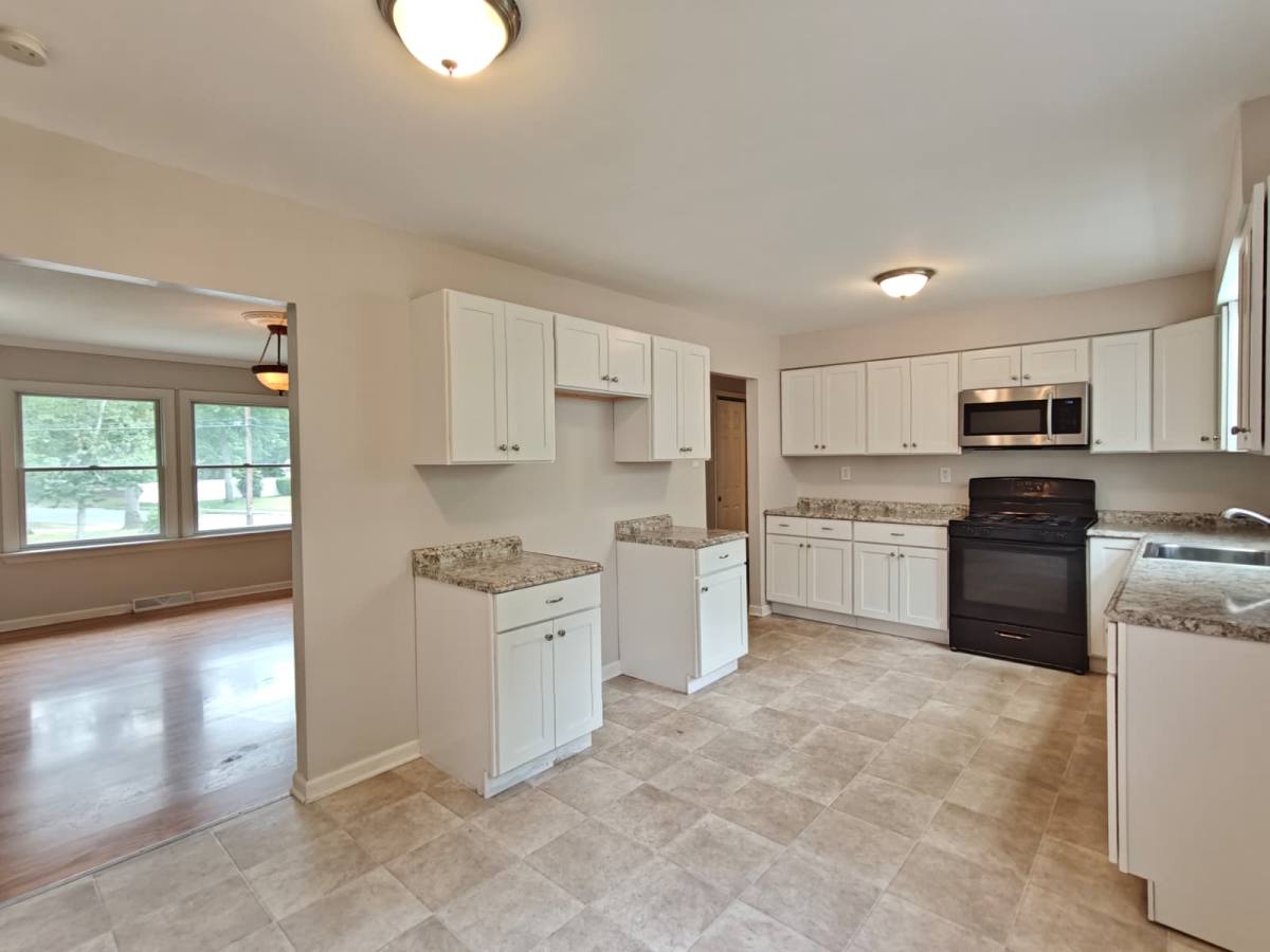 Apartment for rent at 252 Terry Lane, Egg Harbor City, NJ 08215