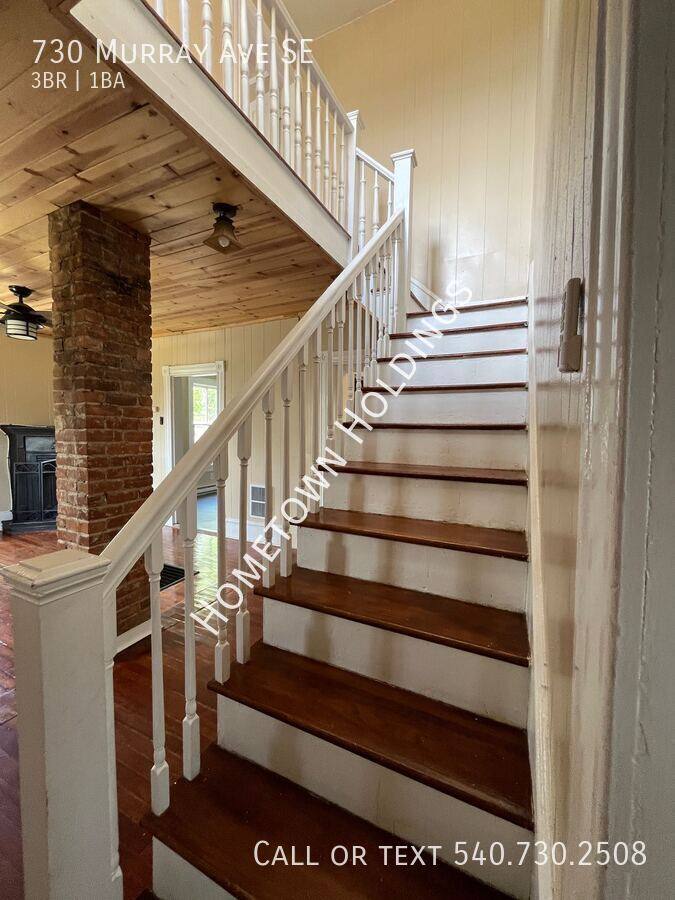 House for rent at 730 Murray Ave SE, Roanoke, VA 24013