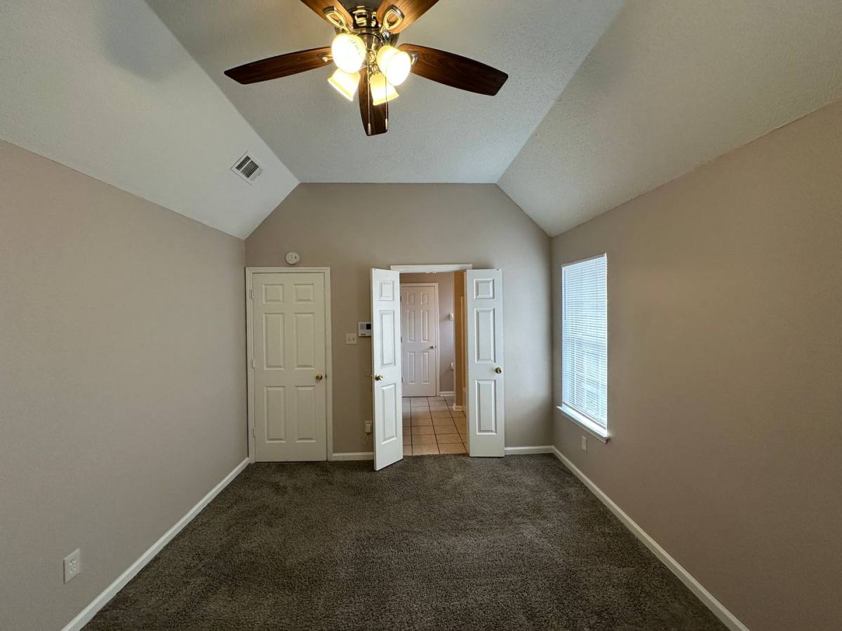 House for rent at 3812 Clarion Dr, Memphis, TN 38135