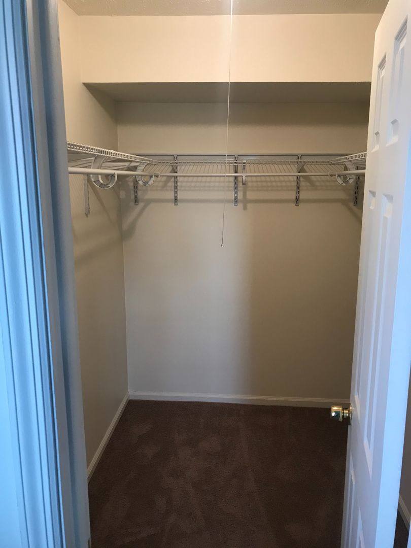 Apartment for rent at 8814 Royal Manor Dr, Allison Park, PA 15101