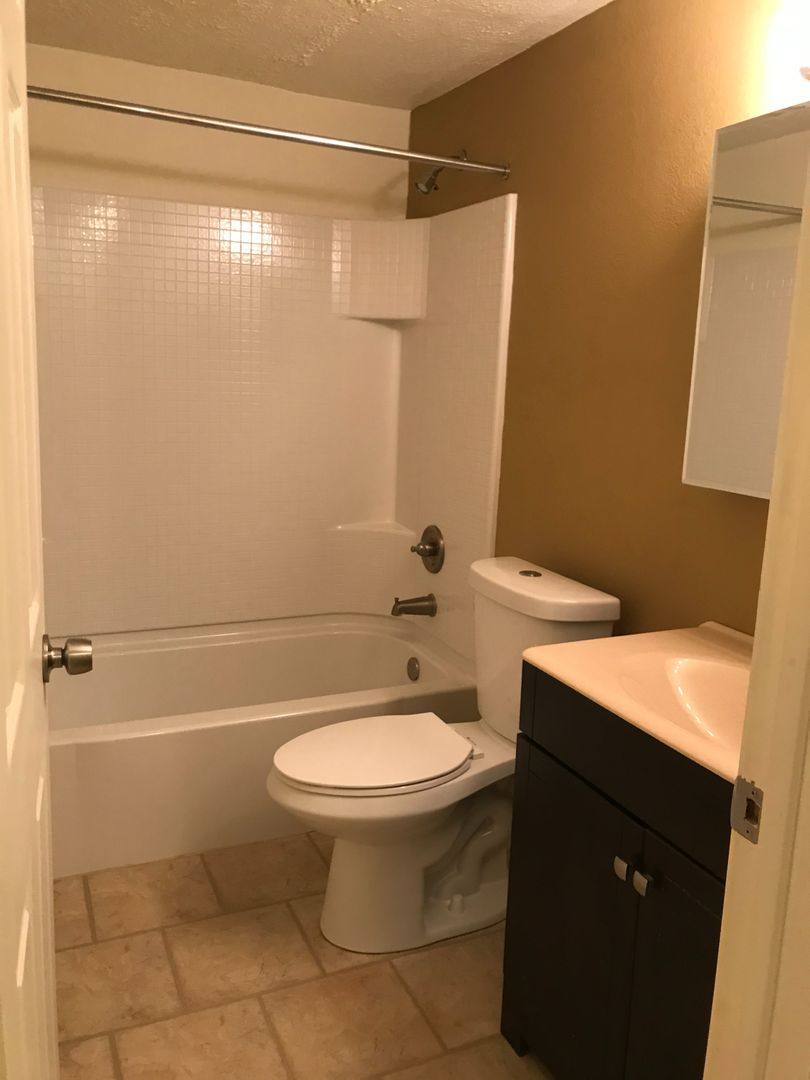 Apartment for rent at 8814 Royal Manor Dr, Allison Park, PA 15101