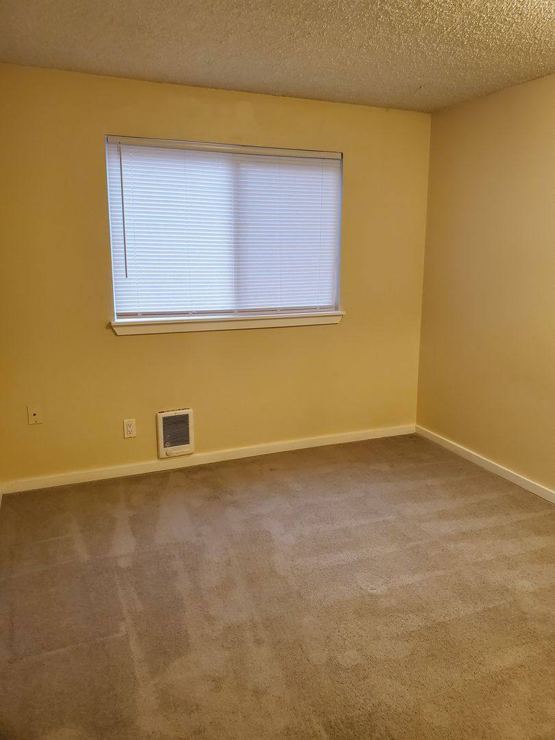 Apartment for rent at 9715 Danwood Lane, Silverdale, WA 98383