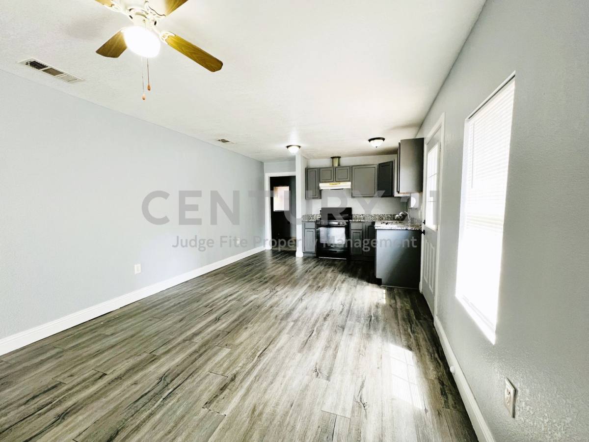 House for rent at 2621 E 12th St, Fort Worth, TX 76111