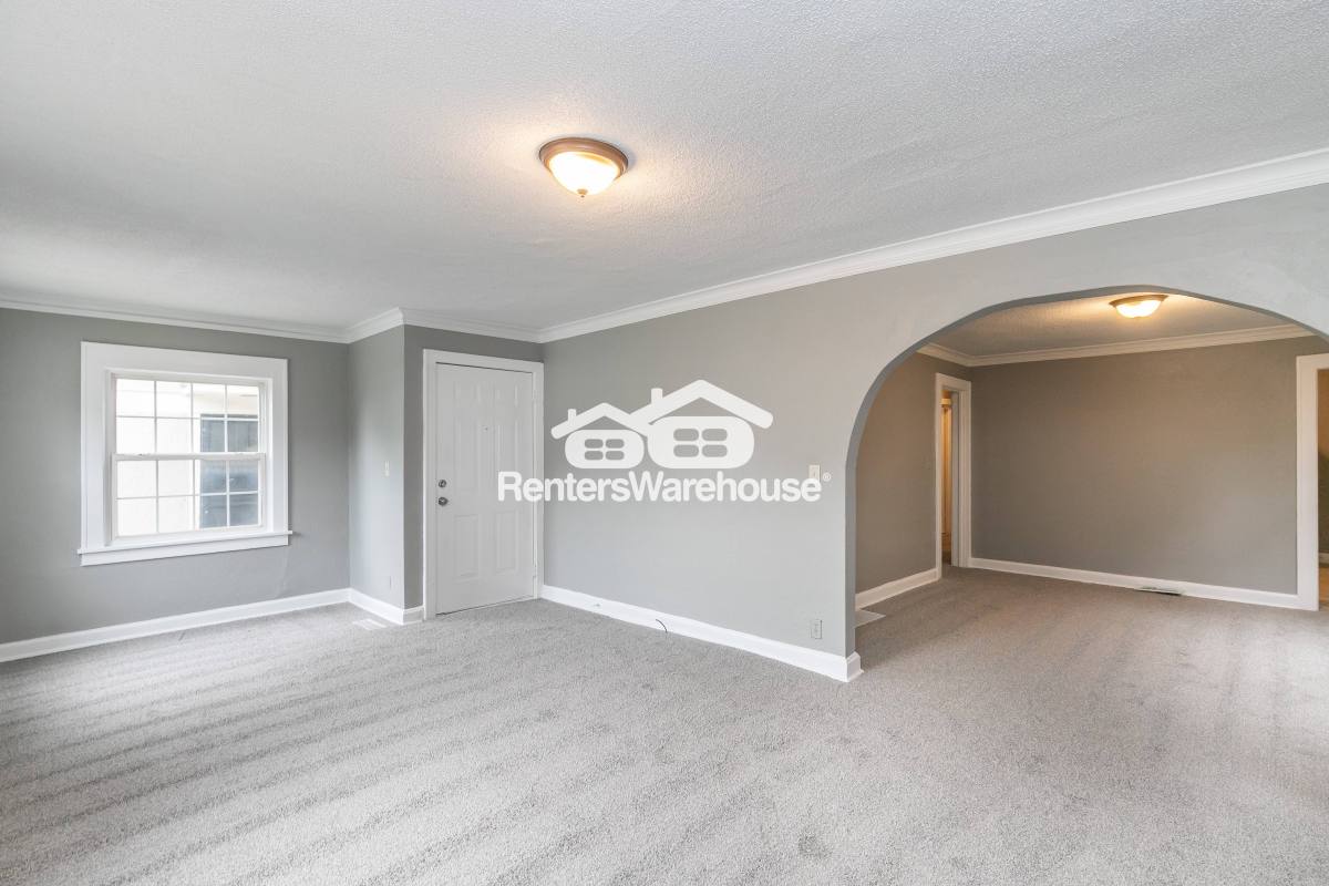 Townhouse for rent at 4228 Virginia Ave #1, Kansas City, MO 64110