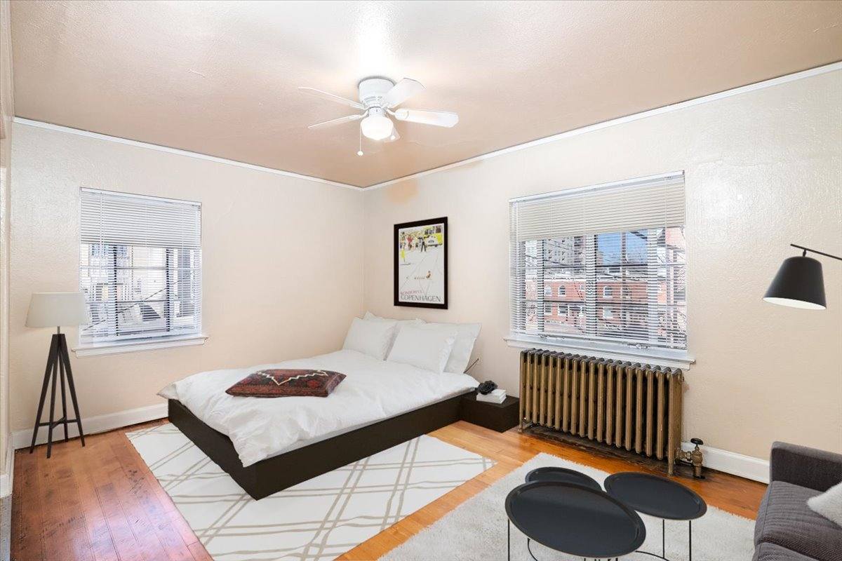 Apartment for rent at 1563 N Washington St #305, Denver, CO 80203