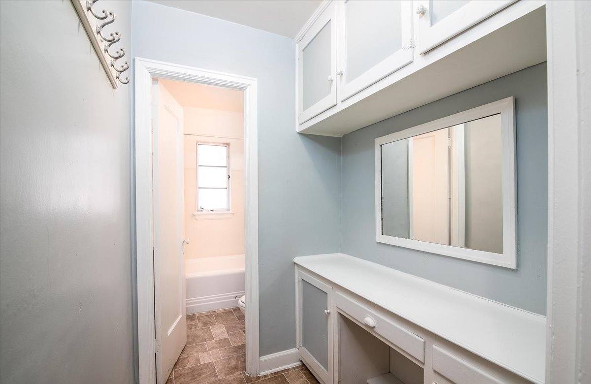 Apartment for rent at 1563 N Washington St #305, Denver, CO 80203