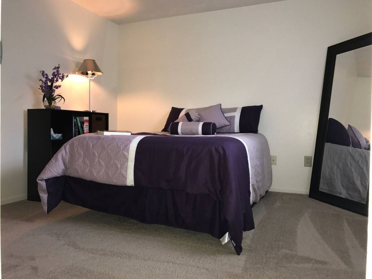 Apartment for rent at 8880 Royal Manor Dr, Allison Park, PA 15101