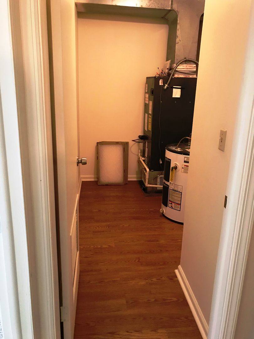Apartment for rent at 8880 Royal Manor Dr, Allison Park, PA 15101