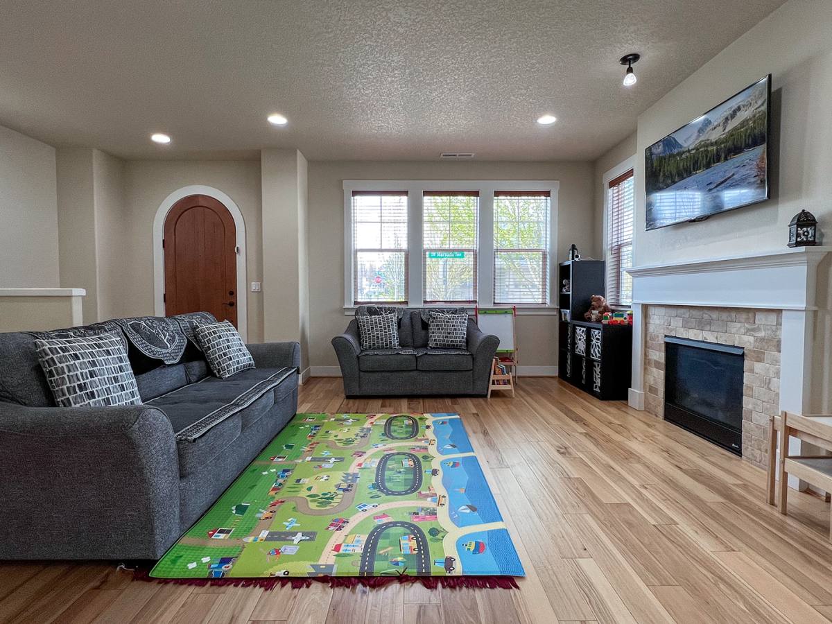 House for rent at 206 SW Marsuda Terrace, Beaverton, OR 97006