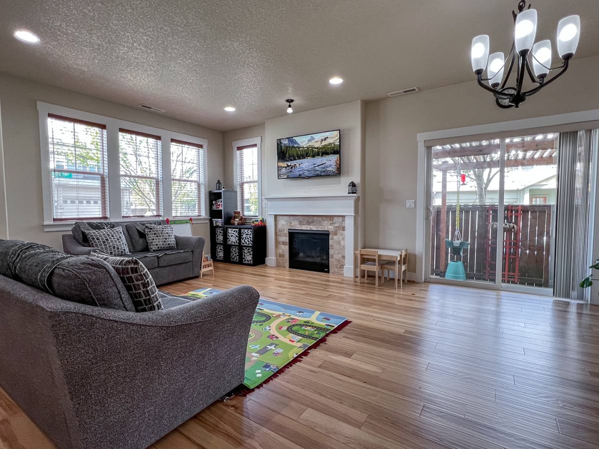 House for rent at 206 SW Marsuda Terrace, Beaverton, OR 97006