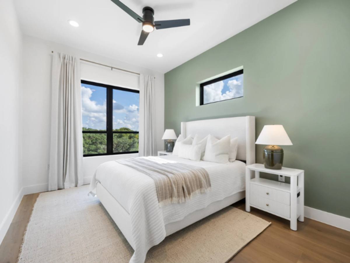 Condo for rent at 10899 S Hauseman Rd, San Antonio, TX 78249