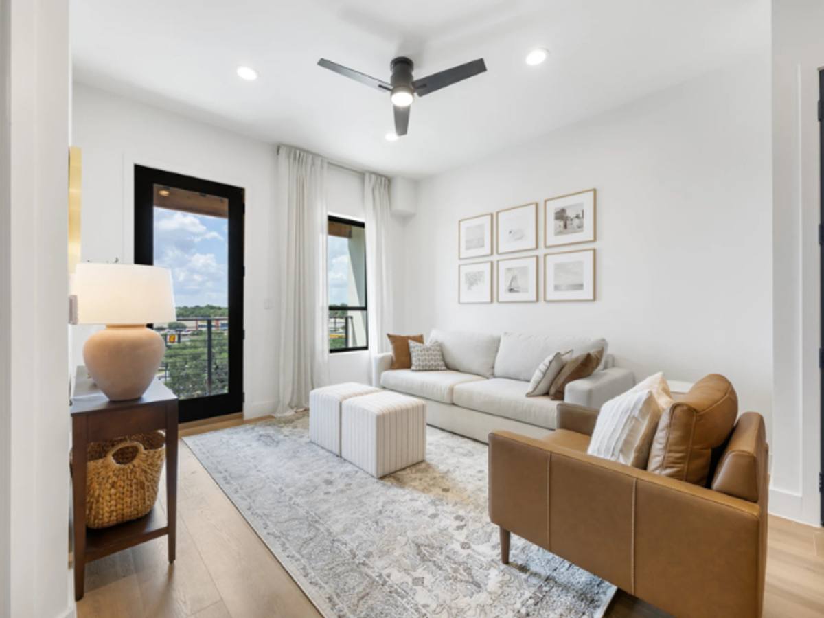 Condo for rent at 10899 S Hauseman Rd, San Antonio, TX 78249