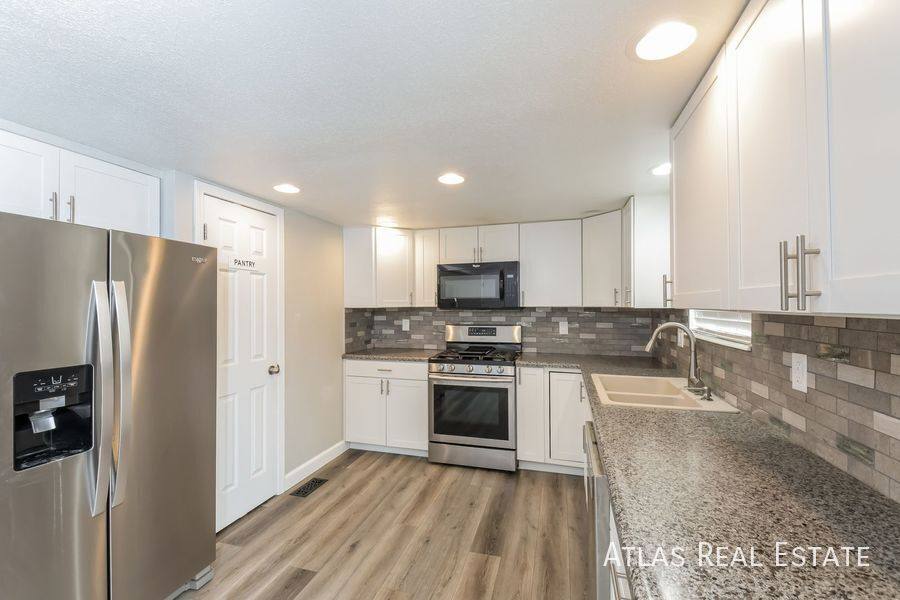 House for rent at 16969 E Stanford Place, Aurora, CO 80015
