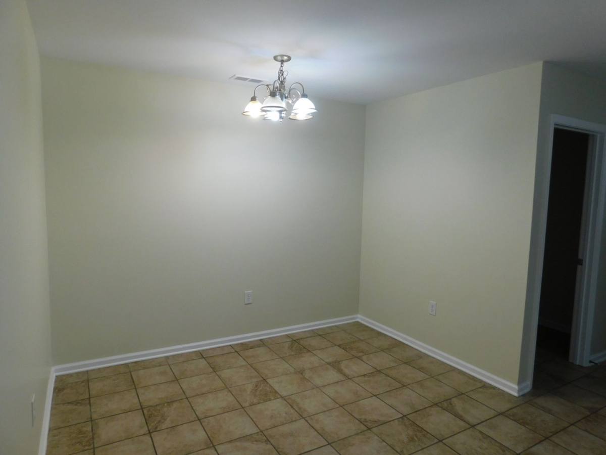 Townhouse for rent at 104 Apache Tr, Havelock, NC 28532