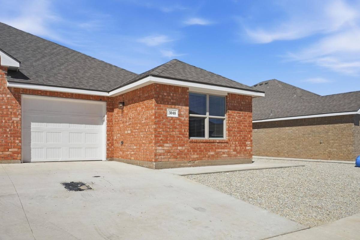 Townhouse for rent at 2870 Glennster St, Abilene, TX 79606