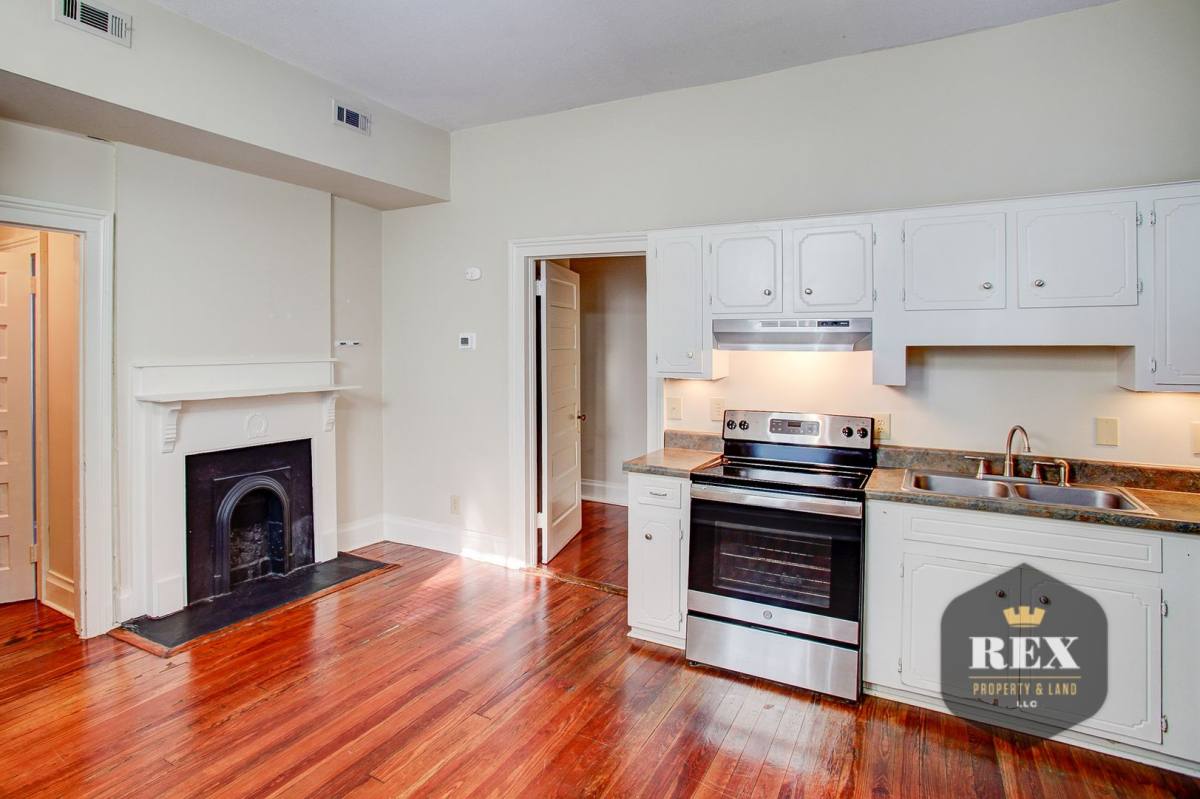 Apartment for rent at 206 Third St, Augusta, GA 30901