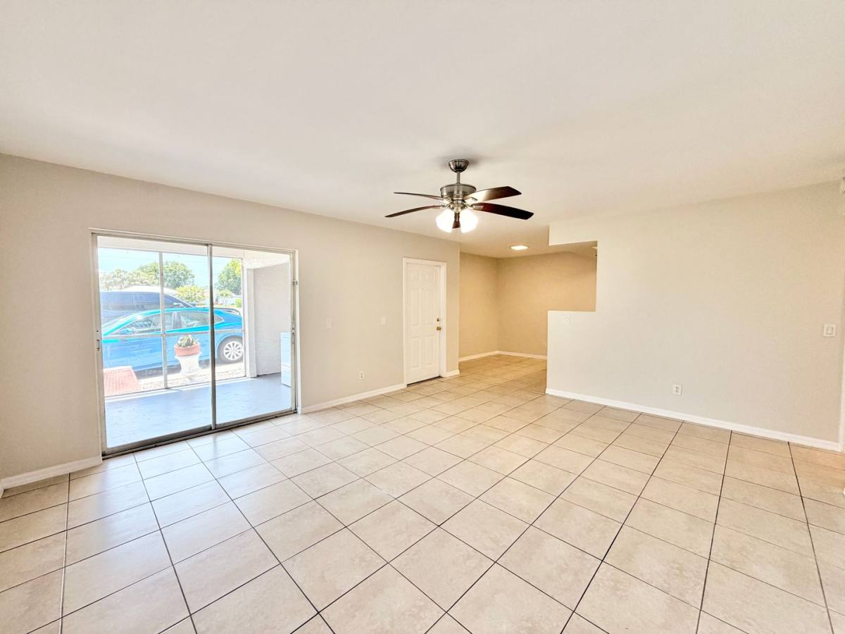 Apartment for rent at 4231 Gulfstream Dr, Naples, FL 34112