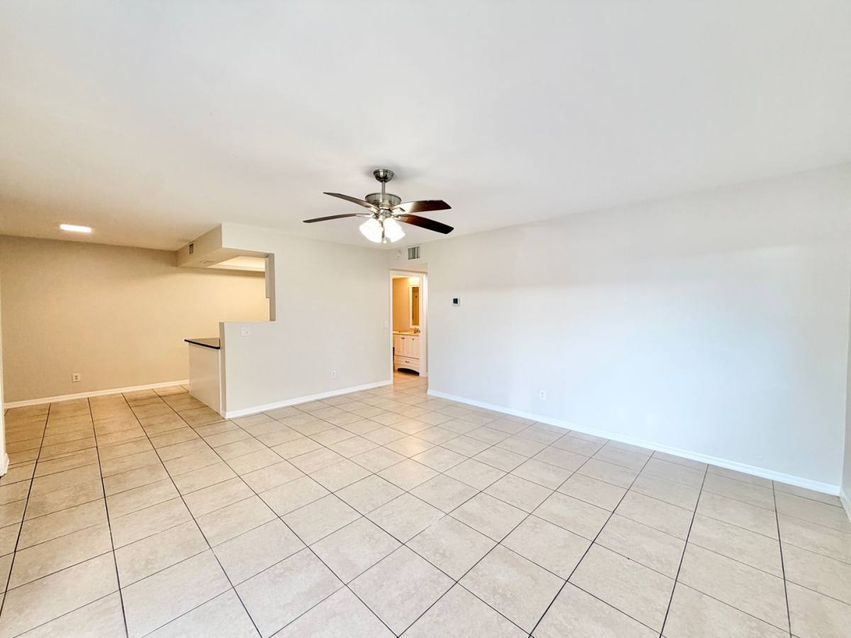 Apartment for rent at 4231 Gulfstream Dr, Naples, FL 34112