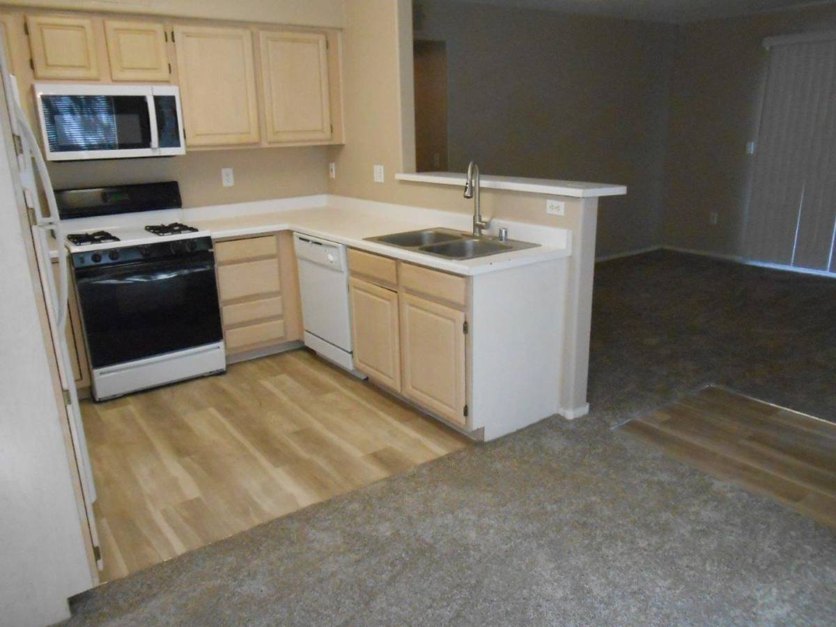 Condo for rent at 5710 E Tropicana, Las Vegas, NV 89122