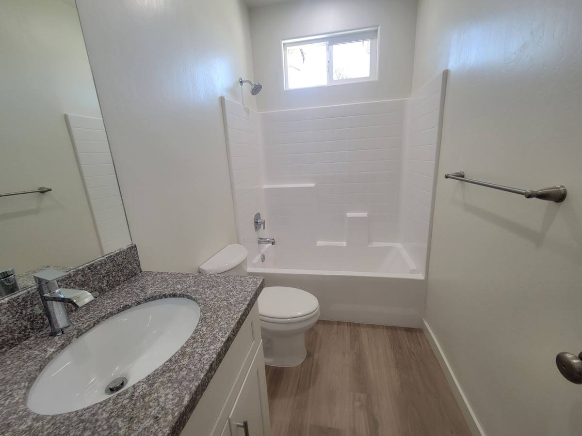 Apartment for rent at 8402 Grandy St, Bakersfield, CA 93314