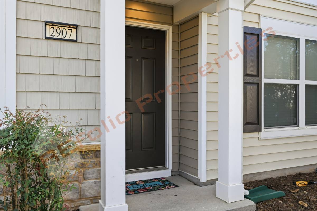 Townhouse for rent at 2907 Berkeley Springs Place, Raleigh, NC 27616