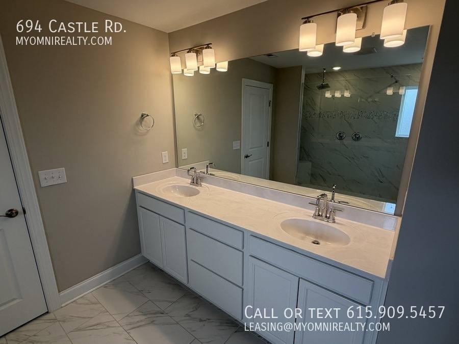 House for rent at 694 Castle Rd, Mount Juliet, TN 37122
