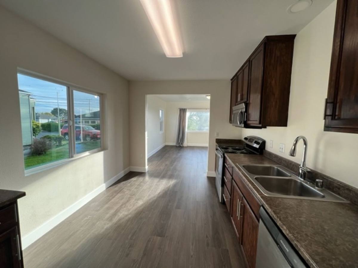 Apartment for rent at 3223 Nevada St, Eureka, CA 95503