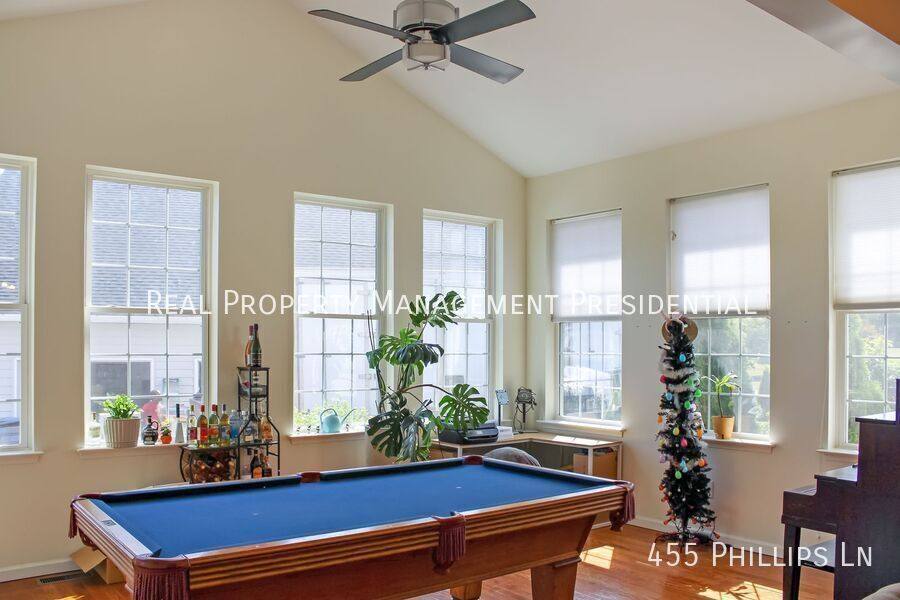 House for rent at 455 Phillips Lane, Nellysford, VA 22958
