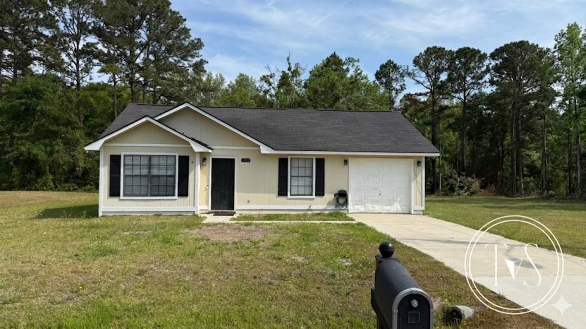 House for rent at 193 Hunters Branch Dr, Hinesville, GA 31313