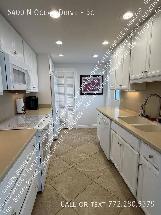 Apartment for rent at 5400 N Ocean Dr #5C, West Palm Beach, FL 33404